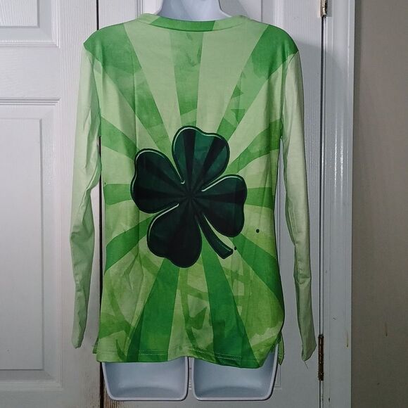 St Patrick;s shamrock long sleeve shirt Sz S NWOT - Picture 5 of 8